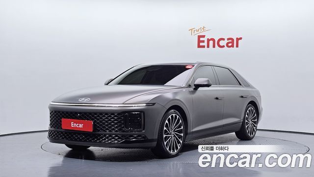 Hyundai Grandeur (GN7) 2,5 Gasoline 2WD Calligraphy 2023 — фото 1
