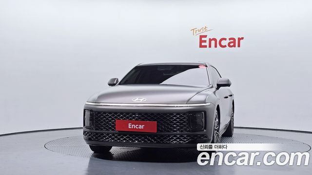 Hyundai Grandeur (GN7) 2,5 Gasoline 2WD Calligraphy 2023 — фото 3