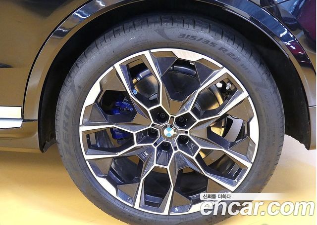 BMW X7 (G07) xDrive 40i M Sport 6-Seater 2025 — фото 5