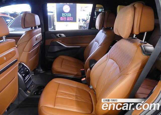 BMW X7 (G07) xDrive 40i M Sport 6-Seater 2025 — фото 21