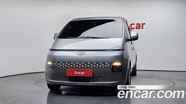 Hyundai Staria L3.5 Tourer 11-Seater Modern 2024 — фото 3