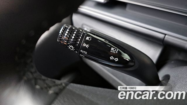 Hyundai Staria L3.5 Tourer 11-Seater Modern 2024 — фото 17
