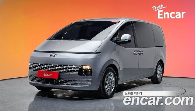 Hyundai Staria L3.5 Tourer 11-Seater Modern 2024 — фото 1