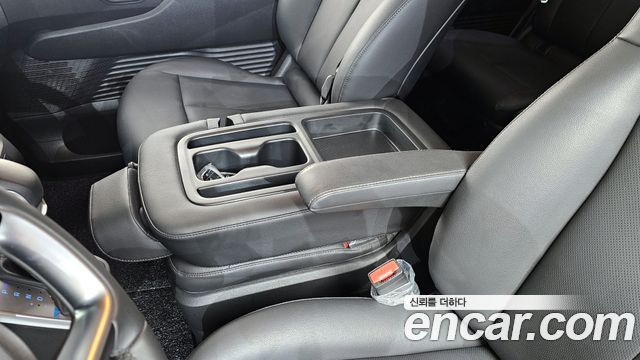 Hyundai Staria L3.5 Tourer 11-Seater Modern 2024 — фото 33