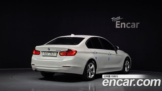 BMW 3 Series (F30) 320i 2013 — фото 2