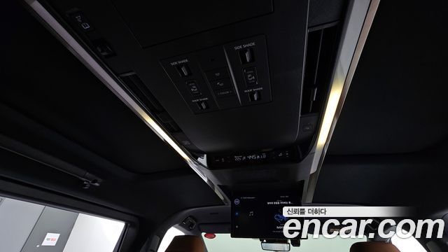 Toyota Alphard (IV) 2.5 HEV Executive AWD 2025 — фото 18
