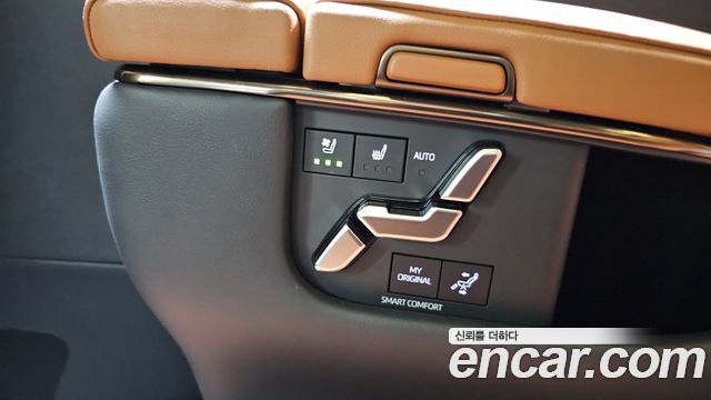 Toyota Alphard (IV) 2.5 HEV Executive AWD 2025 — фото 19