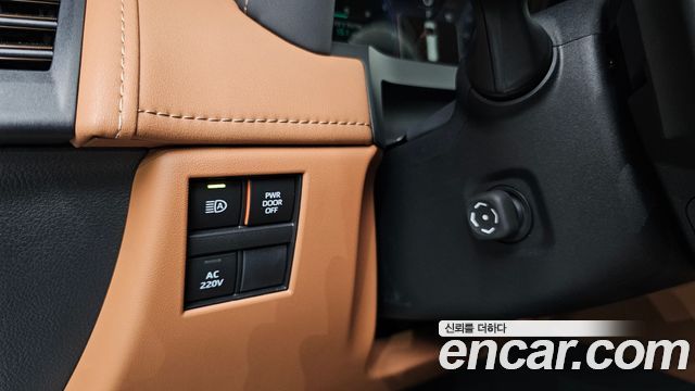 Toyota Alphard (IV) 2.5 HEV Executive AWD 2025 — фото 29