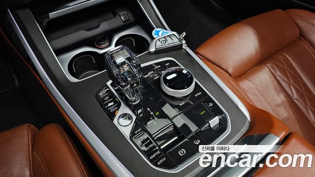 BMW X7 (G07) xDrive 40i Design Pure Excellence 6-Seater 2021 — фото 9