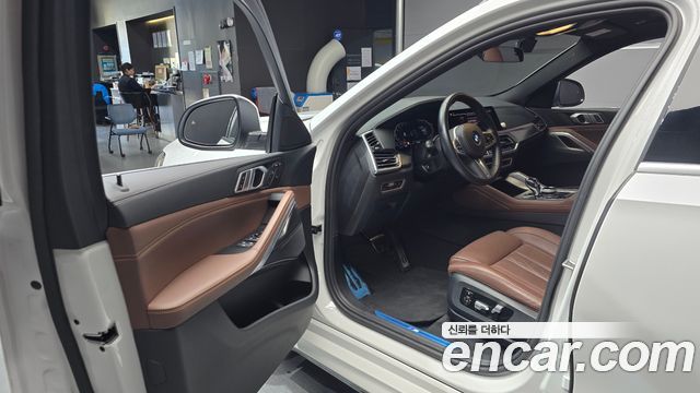 BMW X6 (G06) xDrive40i M Sport 2022 — фото 10