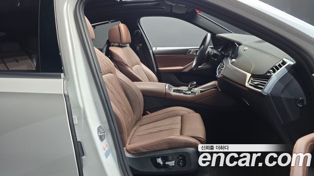 BMW X6 (G06) xDrive40i M Sport 2022 — фото 32