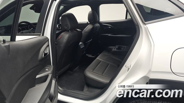 Chevrolet Trax Crossover 1.2 RS 2025 — фото 11
