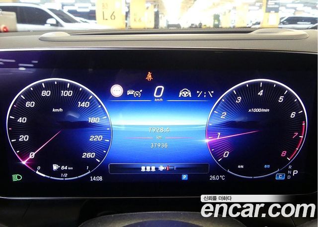 Mercedes-Benz GLC-Class (X254) GLC300 4MATIC Coupe 2024 — фото 8