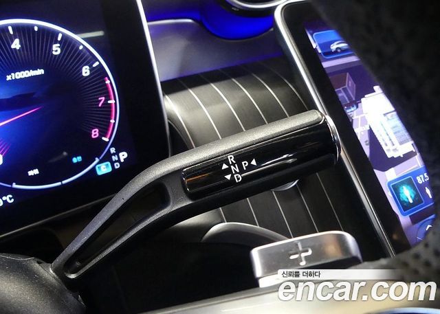 Mercedes-Benz GLC-Class (X254) GLC300 4MATIC Coupe 2024 — фото 9