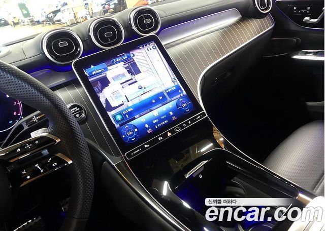 Mercedes-Benz GLC-Class (X254) GLC300 4MATIC Coupe 2024 — фото 17