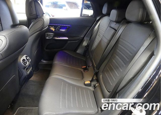 Mercedes-Benz GLC-Class (X254) GLC300 4MATIC Coupe 2024 — фото 21