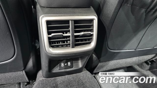 Kia K5 (III) 2.0 Prestige 2024 — фото 37
