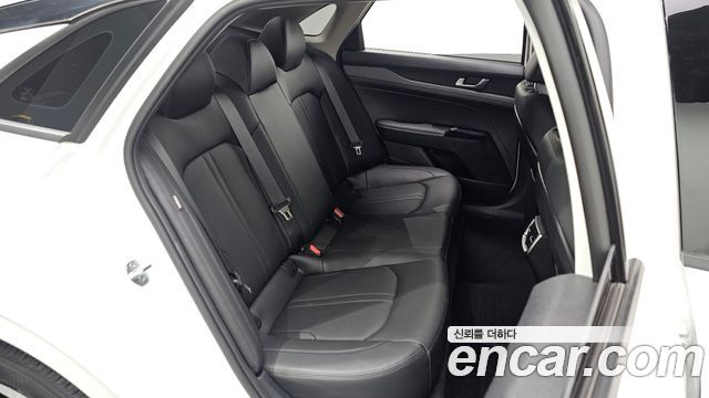 Kia K5 (III) 2.0 Prestige 2024 — фото 38