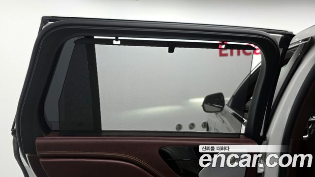 Lincoln Aviator (II) 3.0 Black Label AWD 2023 — фото 18