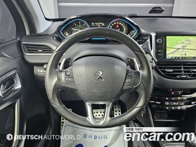 Peugeot 2008 1.6 e-HDi Feline L 2015 — фото 6