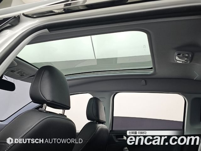 Peugeot 2008 1.6 e-HDi Feline L 2015 — фото 10