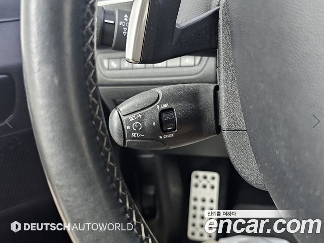 Peugeot 2008 1.6 e-HDi Feline L 2015 — фото 20