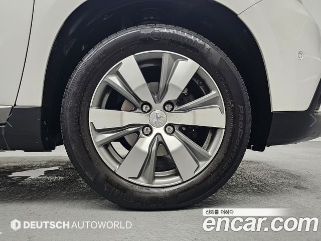 Peugeot 2008 1.6 e-HDi Feline L 2015 — фото 24