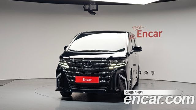 Toyota Alphard (IV) 2.5 HEV Executive AWD 2025 — фото 3