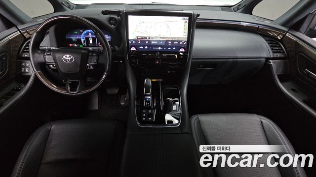 Toyota Alphard (IV) 2.5 HEV Executive AWD 2025 — фото 7
