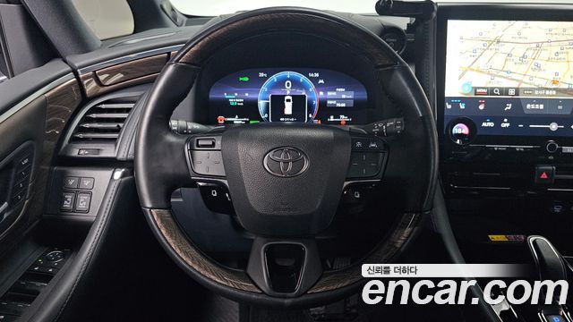 Toyota Alphard (IV) 2.5 HEV Executive AWD 2025 — фото 12