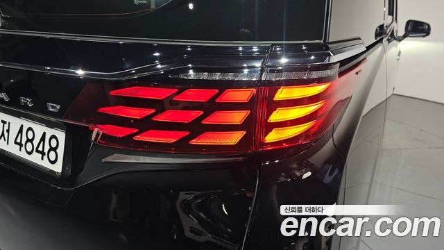 Toyota Alphard (IV) 2.5 HEV Executive AWD 2025 — фото 23