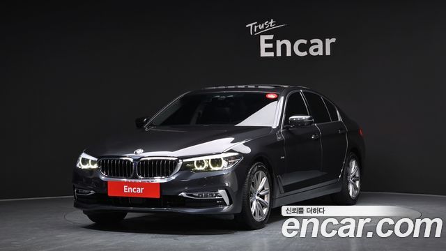 BMW 5 Series (G30) 520i Luxury 2018 — фото 1