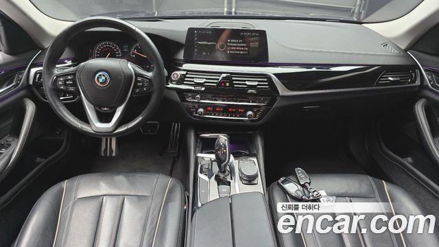 BMW 5 Series (G30) 520i Luxury 2018 — фото 7