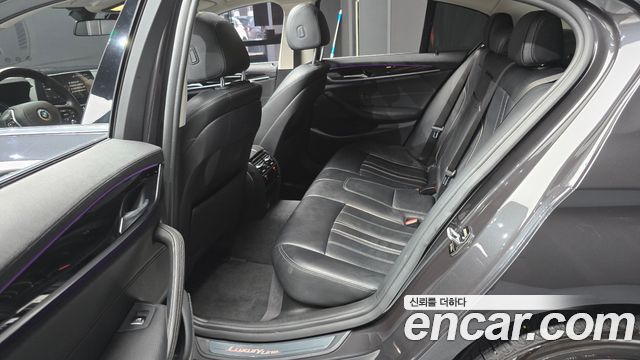 BMW 5 Series (G30) 520i Luxury 2018 — фото 11
