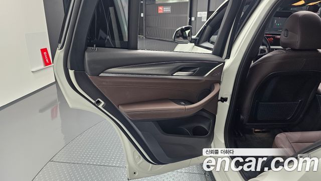 BMW X4 (G02) xDrive20i M Sport 2023 — фото 31