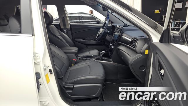 KG Mobility (SsangYong) Very New Tivoli Gasoline 1.5 2WD V3 2022 — фото 11