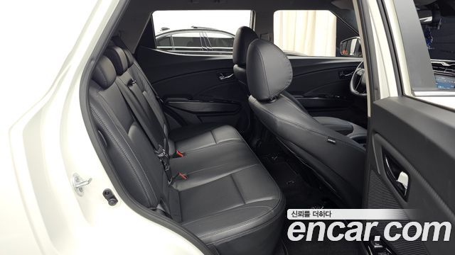 KG Mobility (SsangYong) Very New Tivoli Gasoline 1.5 2WD V3 2022 — фото 12