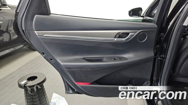 Hyundai Grandeur (IG) 2.5 Premium Choice 2021 — фото 25