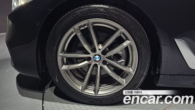 BMW 5 Series (G30) 520d M Sport Package Plus 2018 — фото 5