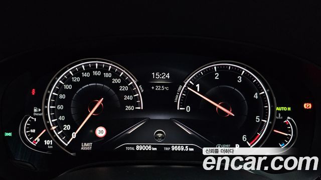 BMW 5 Series (G30) 520d M Sport Package Plus 2018 — фото 8