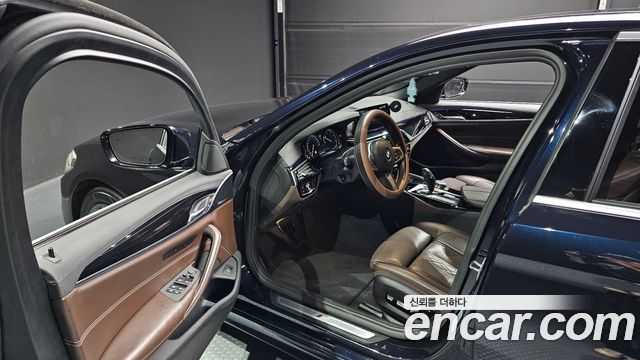 BMW 5 Series (G30) 520d M Sport Package Plus 2018 — фото 10