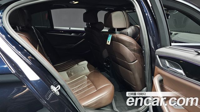 BMW 5 Series (G30) 520d M Sport Package Plus 2018 — фото 11