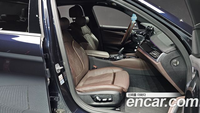 BMW 5 Series (G30) 520d M Sport Package Plus 2018 — фото 12