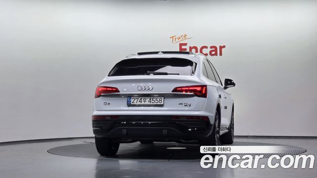 Audi Q5 (FY) 45 TFSI Quattro Sportback 2022 — фото 4