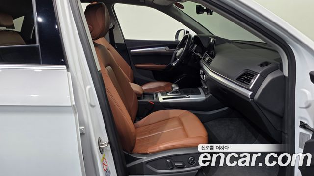 Audi Q5 (FY) 45 TFSI Quattro Sportback 2022 — фото 11