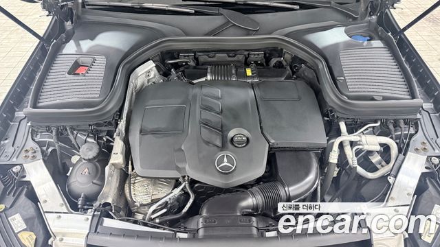 Mercedes-Benz GLC-Class (X253) GLC220 d 4MATIC Coupe 2023 — фото 6