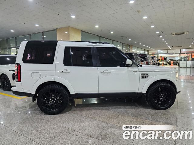 Land Rover Discovery 4 3.0 SDV6 HSE 2015 — фото 3