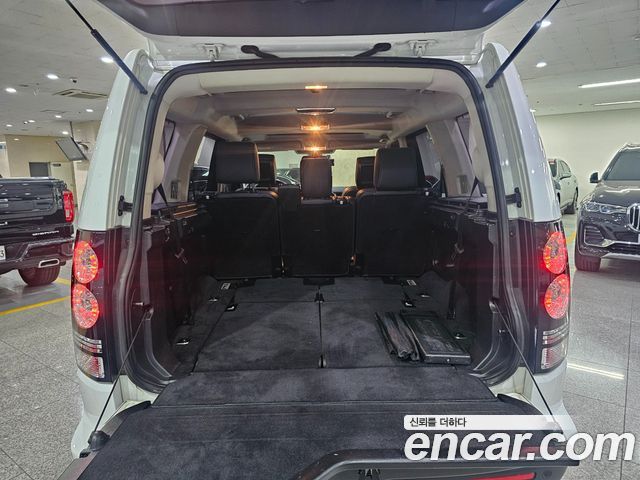 Land Rover Discovery 4 3.0 SDV6 HSE 2015 — фото 20