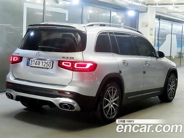 Mercedes-Benz GLB-Class (X247) AMG GLB35 4MATIC 2022 — фото 4