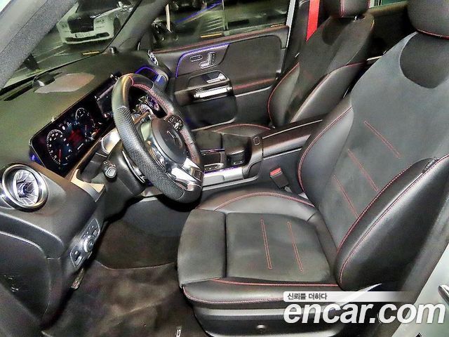 Mercedes-Benz GLB-Class (X247) AMG GLB35 4MATIC 2022 — фото 6